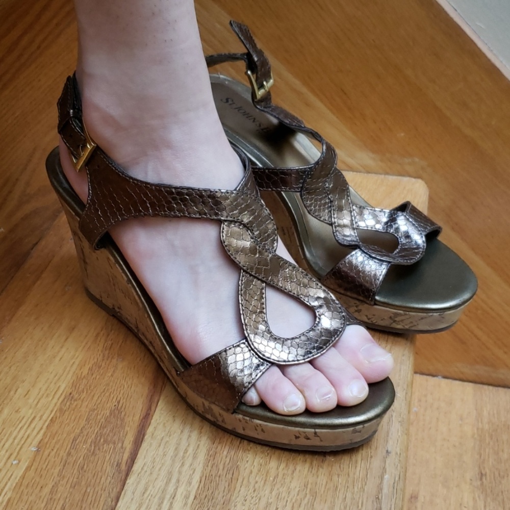 High heeled sandals